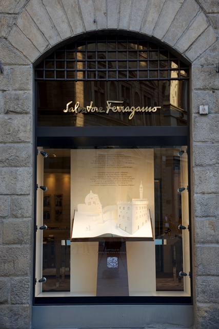 Salvatore Ferragamo Is Honored With “The Amazing Shoemaker – Fairy Tales and Legends About Shoes and Shoemakers” Exhibit