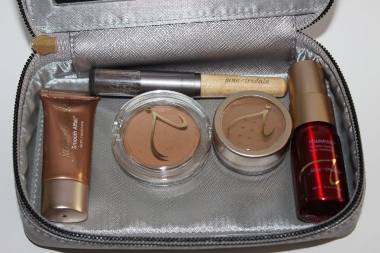 Jane Iredale The Skin Care Makeup Starter Kit Review