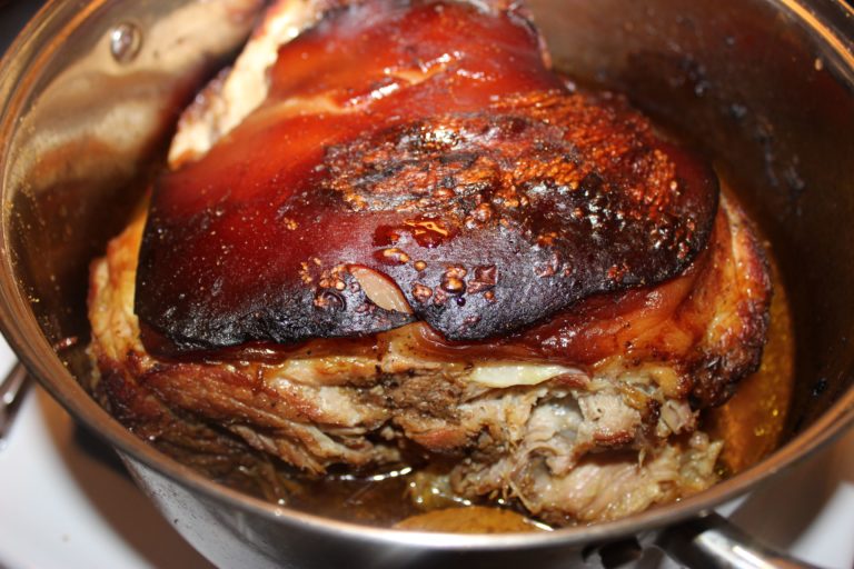 Beer Braised Pulled Pork Shoulder