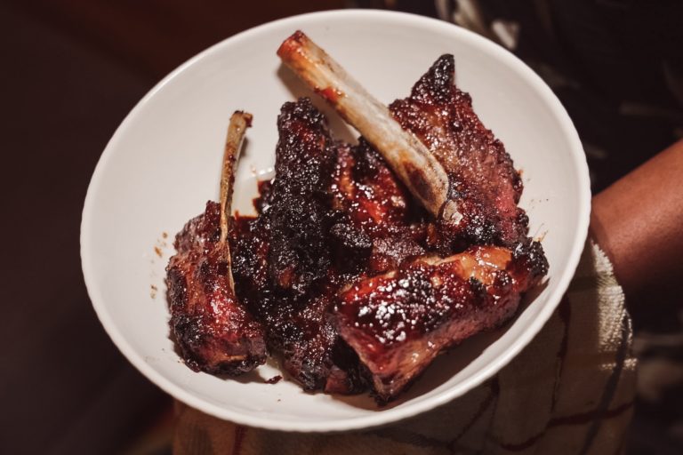 Sticky Honey Garlic Oven Baked Spare Ribs