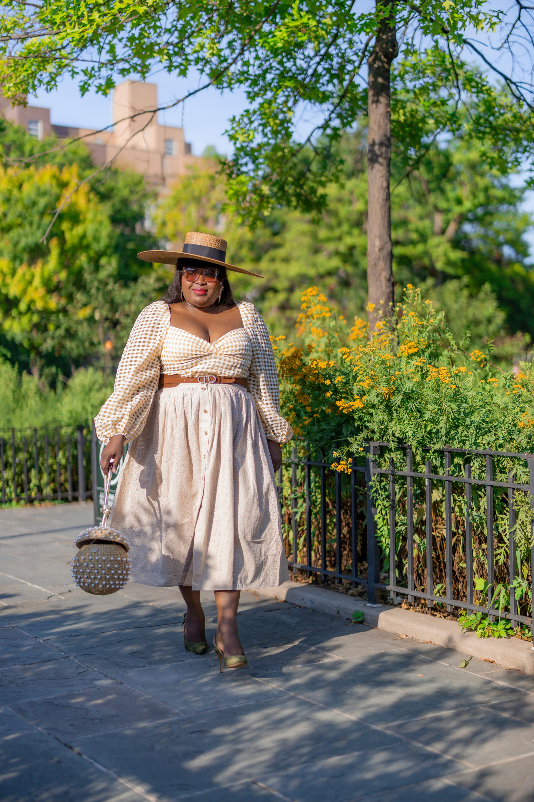 How to Style A Midi Skirt for Summer